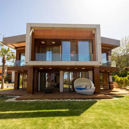 Les Sables Suits Villa