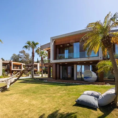 Villa Les Sables Suits *